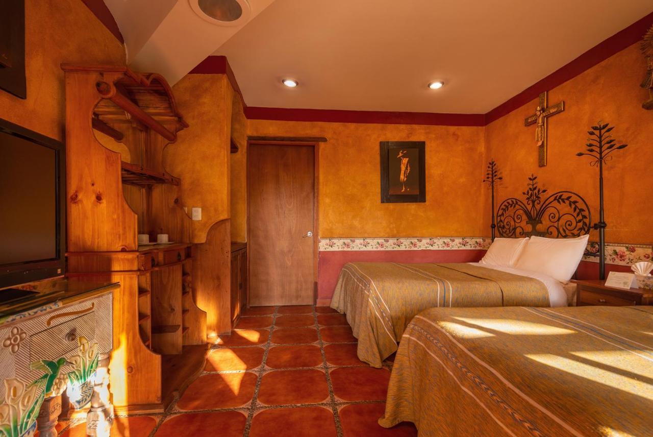 Eco Hotel Ixhi Пацкуаро Экстерьер фото
