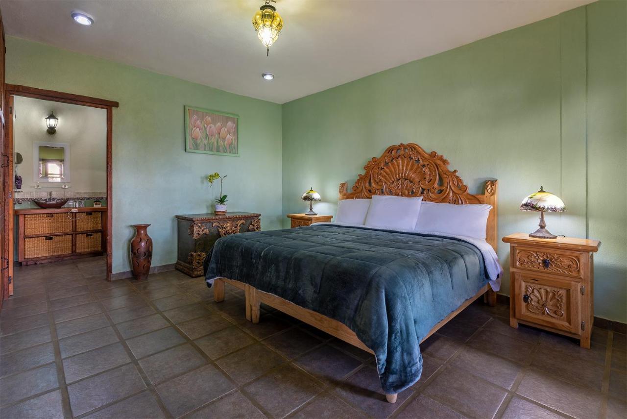 Eco Hotel Ixhi Пацкуаро Экстерьер фото