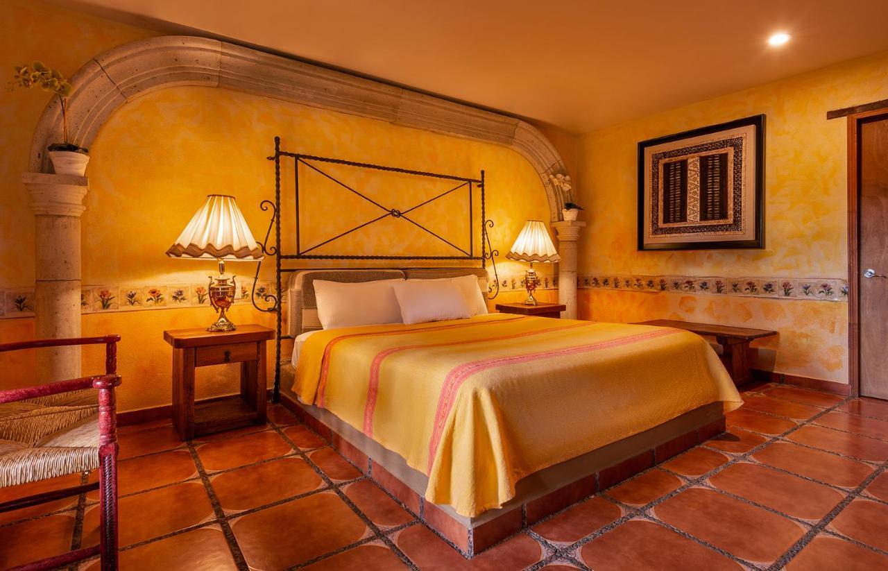 Eco Hotel Ixhi Пацкуаро Экстерьер фото